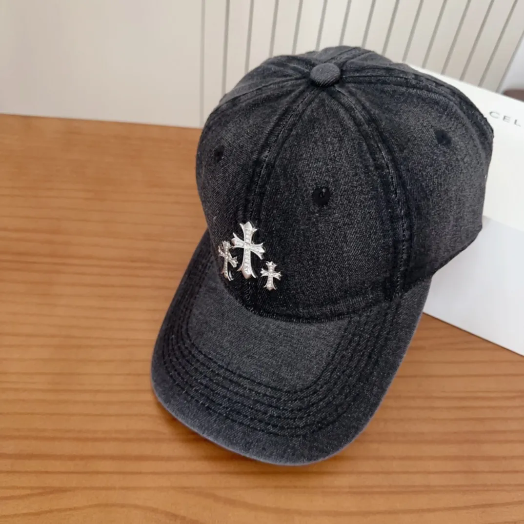 💰60 Chrome Hearts 💓Early spring Korean style fashion retro distressed hole hat wear design versatile baseball cap peaked cap